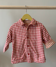 Load image into Gallery viewer, Vintage Espirit Reversible Button Up Size 3