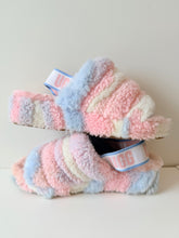 Load image into Gallery viewer, UGG Fluff Yeah Slide in Cali Collage Size 5
