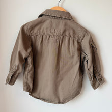 Load image into Gallery viewer, Vintage BabyGap Adventure Ultility Button Down 2 Years
