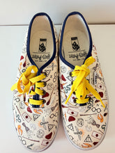 Load image into Gallery viewer, Harry Potter x Vans Symbols Sneak Size 3 Junior
