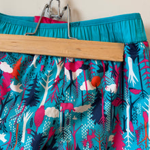 Load image into Gallery viewer, Patagonia Reversible Puff Ball Pants 4T
