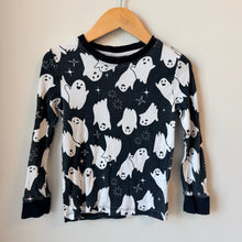 Load image into Gallery viewer, H&amp;M Ghost PJs Size 7

