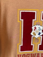 Load image into Gallery viewer, H&amp;M Hogwarts Crewneck 6/7
