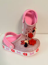 Load image into Gallery viewer, Minnie Light Up Crocs Size 9
