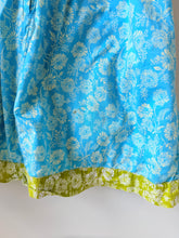 Load image into Gallery viewer, Vintage Y2K BabyGap Dress Size 5/6
