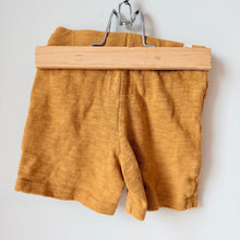 Load image into Gallery viewer, Mini Mioche Shorts 12-18M
