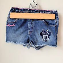 Load image into Gallery viewer, BabyGap Minnie Denim Shorts Size 5
