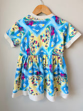 Load image into Gallery viewer, Vintage Kids Only Beach Pocket Dress Size 3
