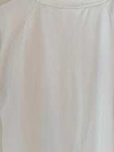 Load image into Gallery viewer, Vintage Getaway Butterfly Tee Size  XL
