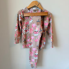 Load image into Gallery viewer, A + B Co. Handmade Pinky Ghots PJ Set Size 4T
