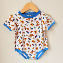 Load image into Gallery viewer, Vintage Adventuring Pooh &amp; Tiger Onesie 18M
