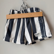 Load image into Gallery viewer, Zara Vertical Stripe Short 9-12M
