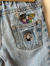 Load image into Gallery viewer, Vintage 90’s Bugle Boy Embroidered Jeans 4T
