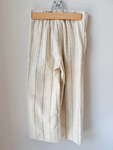 Load image into Gallery viewer, *With Tags* Zara Wide Leg Striped Textured Trousers Size 8

