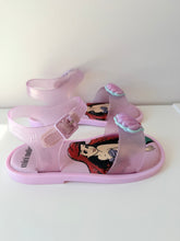 Load image into Gallery viewer, Mini Melissa Mar Sandal Ariel Size 9
