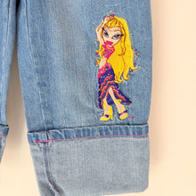 Load image into Gallery viewer, Vintage Y2K Bratz Embroidered Denim Capris Size 5
