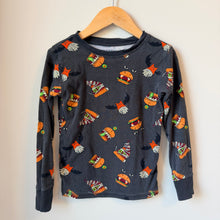 Load image into Gallery viewer, Old Navy Monster Food Pjs Size 6
