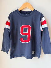 Load image into Gallery viewer, Vintage Gap Jesery Style Long Sleeve Size 4
