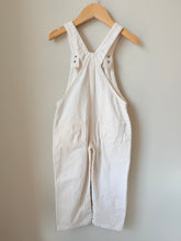 Load image into Gallery viewer, M&amp;S White Overalls Size 4-5
