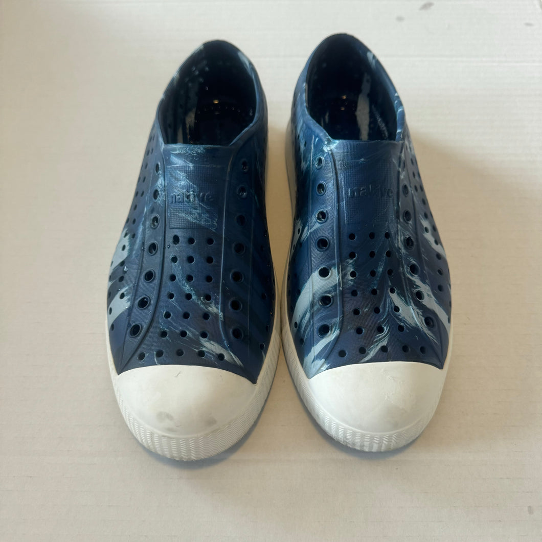 Native Marble Jefferson Size 5 Junior