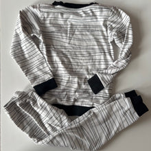 Load image into Gallery viewer, Indigo Kids Mummy PJs Size 4
