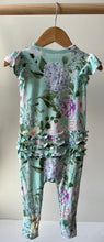 Load image into Gallery viewer, Posh Peanut Floral Romper 18-24M
