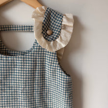 Load image into Gallery viewer, Plaid Dress Size 7
