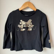 Load image into Gallery viewer, BabyGap Mice Long Sleeve Size 3
