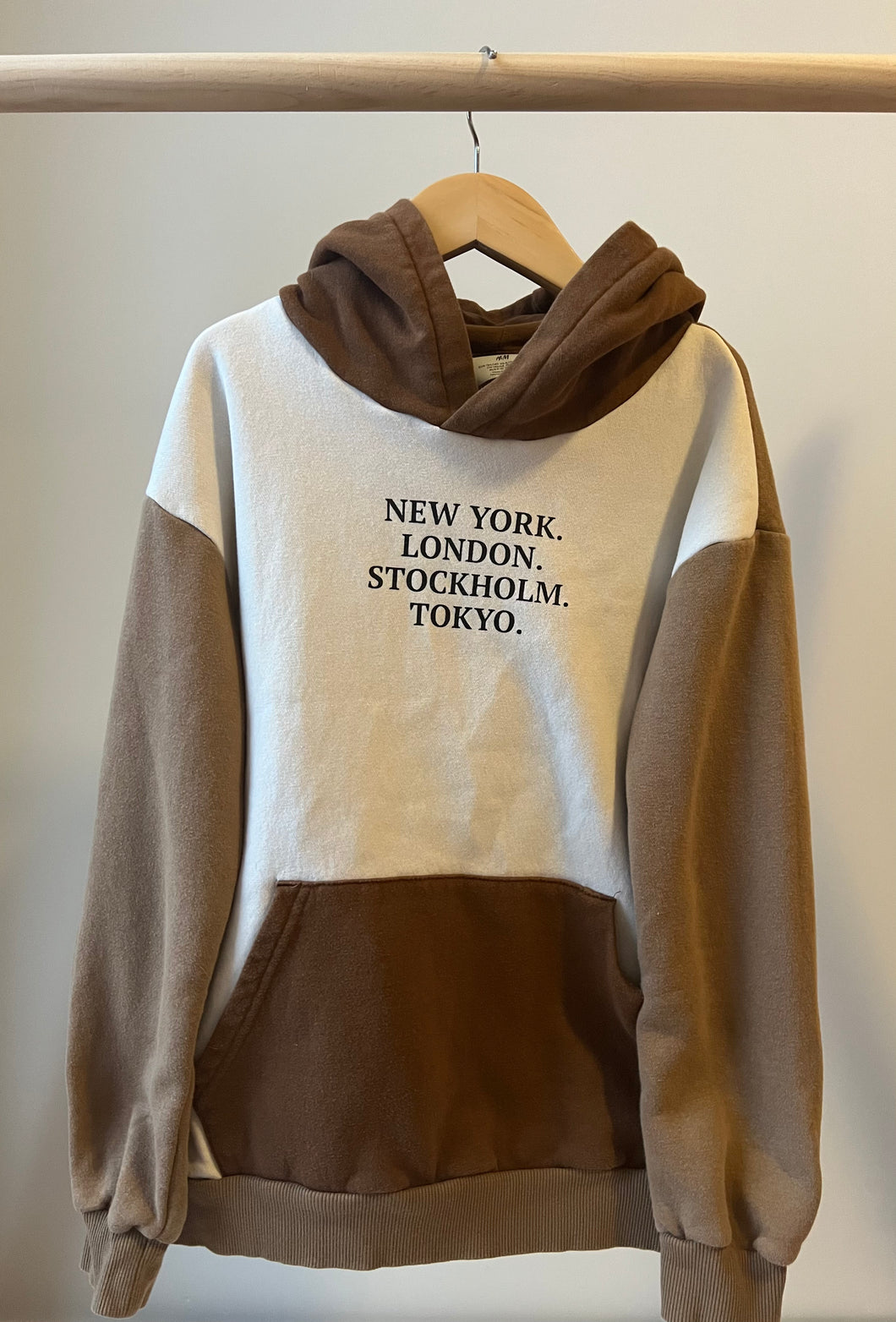 H&M Cities Hoodie 8-10Y