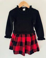 Load image into Gallery viewer, BabyGap Flannel Sweater Dress Size 3
