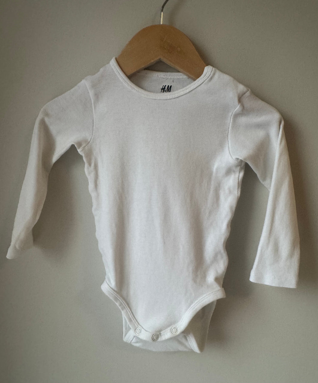 H&M Onesie 9-12M
