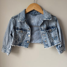 Load image into Gallery viewer, BabyGap Crop Jean Jacket 18-24M
