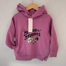 Load image into Gallery viewer, *With Tags* UniQlo Looney Tunes Hoodie 3-4Y
