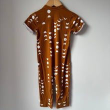 Load image into Gallery viewer, Loulou Lollipop Bamboo Romper 18-24M
