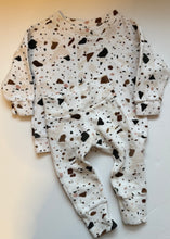 Load image into Gallery viewer, Dear Aspen Waffle Set Mixed Size
