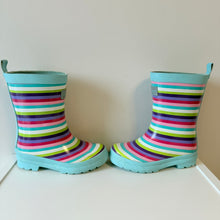 Load image into Gallery viewer, Hatley Rainboots Size 9C
