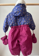 Load image into Gallery viewer, Vintage OshKosh Snowsuit 18M
