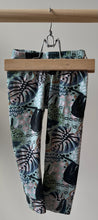 Load image into Gallery viewer, Little and Lively Sloth Leggings 2T
