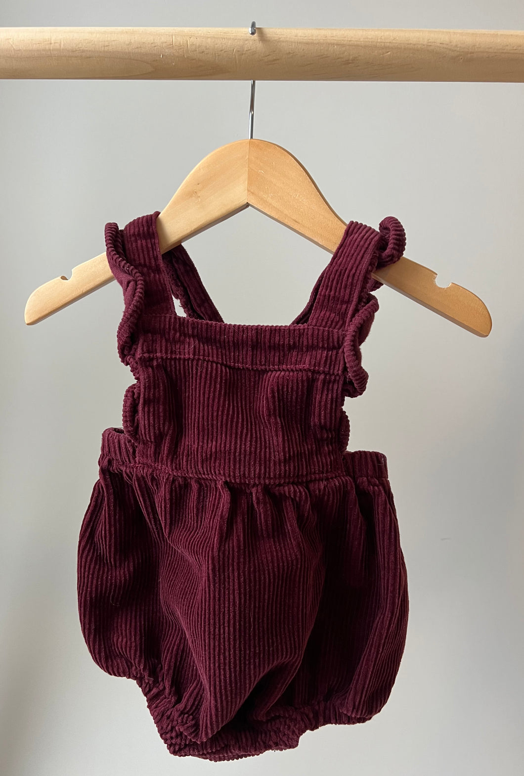 Old Navy Corduroy Romper 6-12M