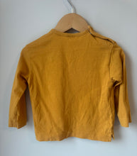 Load image into Gallery viewer, Zara Pocket Top 12-18M

