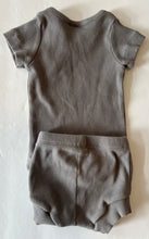 Load image into Gallery viewer, Mebie Baby Ribbed Set 3-6M
