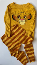 Load image into Gallery viewer, BabyGap Simba PJ Set Size 3
