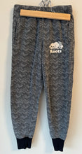 Load image into Gallery viewer, Roots Patterened Jogger Size 7
