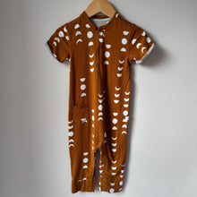 Load image into Gallery viewer, Loulou Lollipop Bamboo Romper 18-24M
