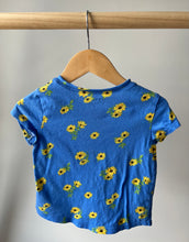 Load image into Gallery viewer, Old Navy Sunflower Tee 2T
