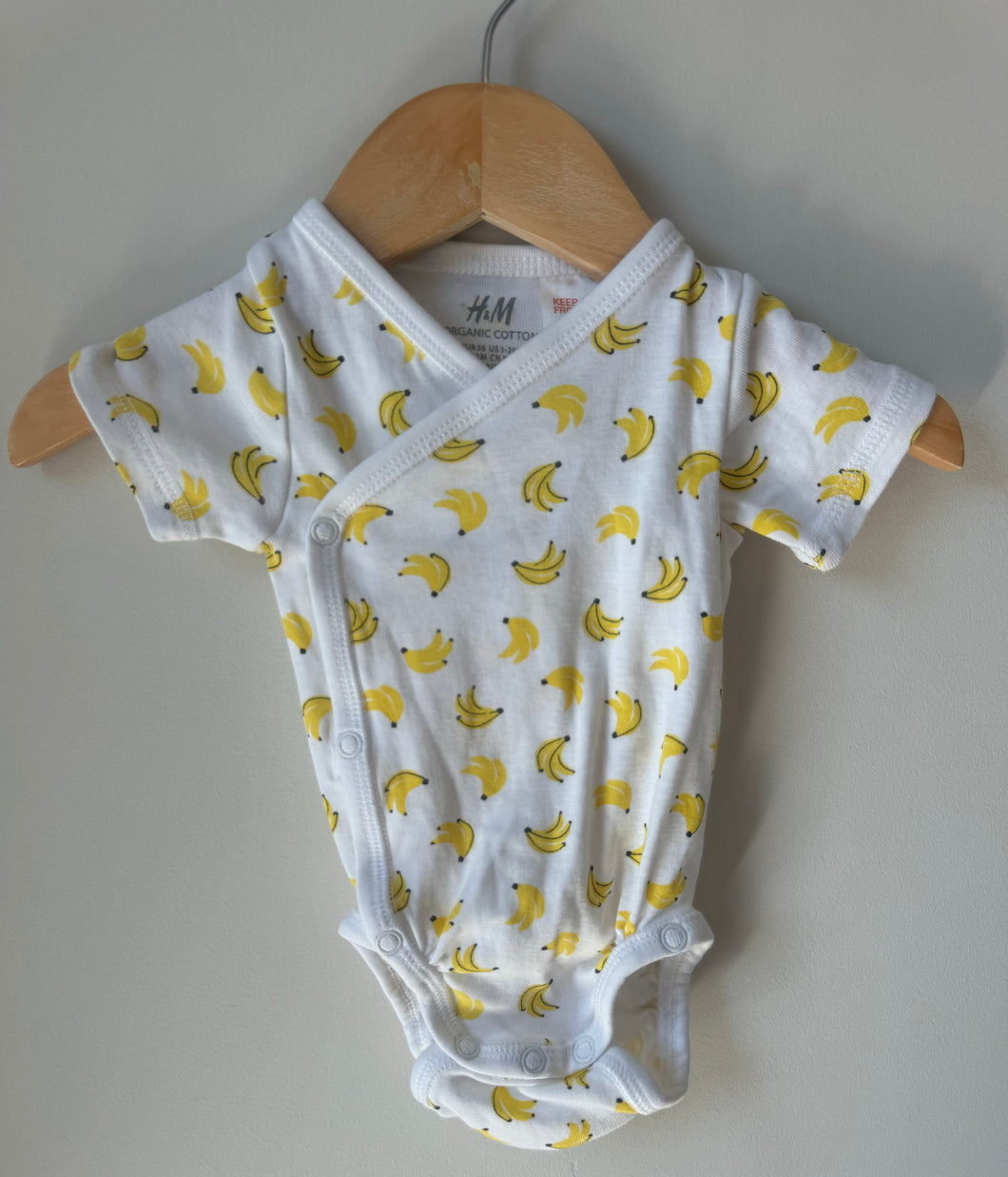 H&M Banana Kimono Onesie 1-2M