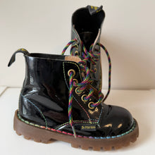 Load image into Gallery viewer, Vintage Rainbow Stitch Patent Leather Dr Martens Size 7
