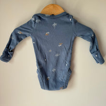 Load image into Gallery viewer, Tropics Onesie NB
