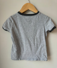 Load image into Gallery viewer, MTV Tee Size 5
