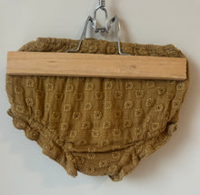 Load image into Gallery viewer, Rylee + Cru Eyelet Bloomer 12–18M
